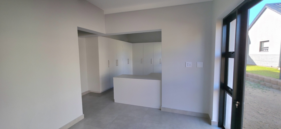 2 Bedroom Property for Sale in Hartland Lifestyle Estate Western Cape